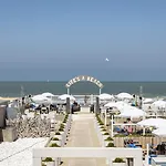 Hotel Ibis Budget 2*