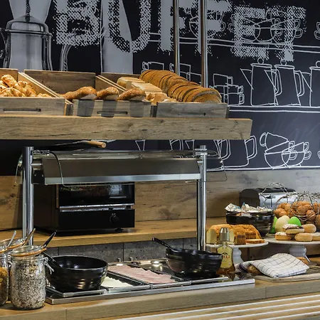 Hotel Ibis Budget 2*