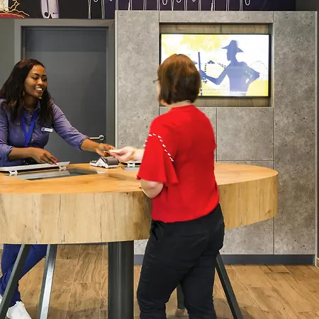 Hotel Ibis Budget 2*