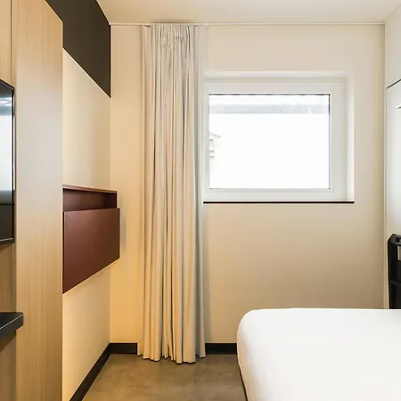 Ibis Budget